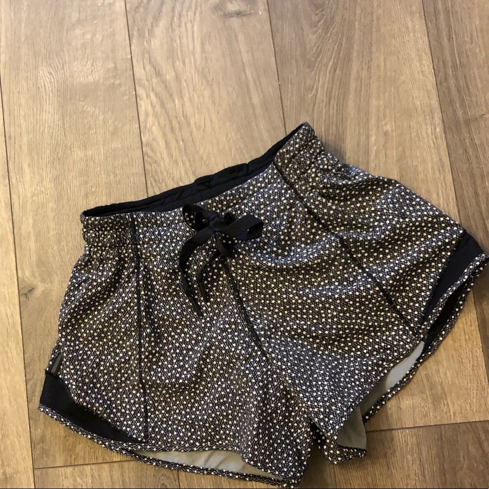 Lululemon reflective frozen fizz hotty hots